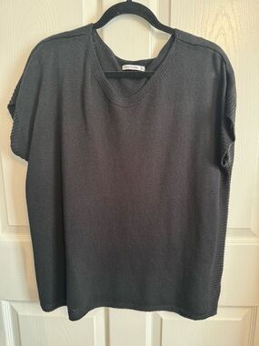 Evy Short Sleeve Sweater